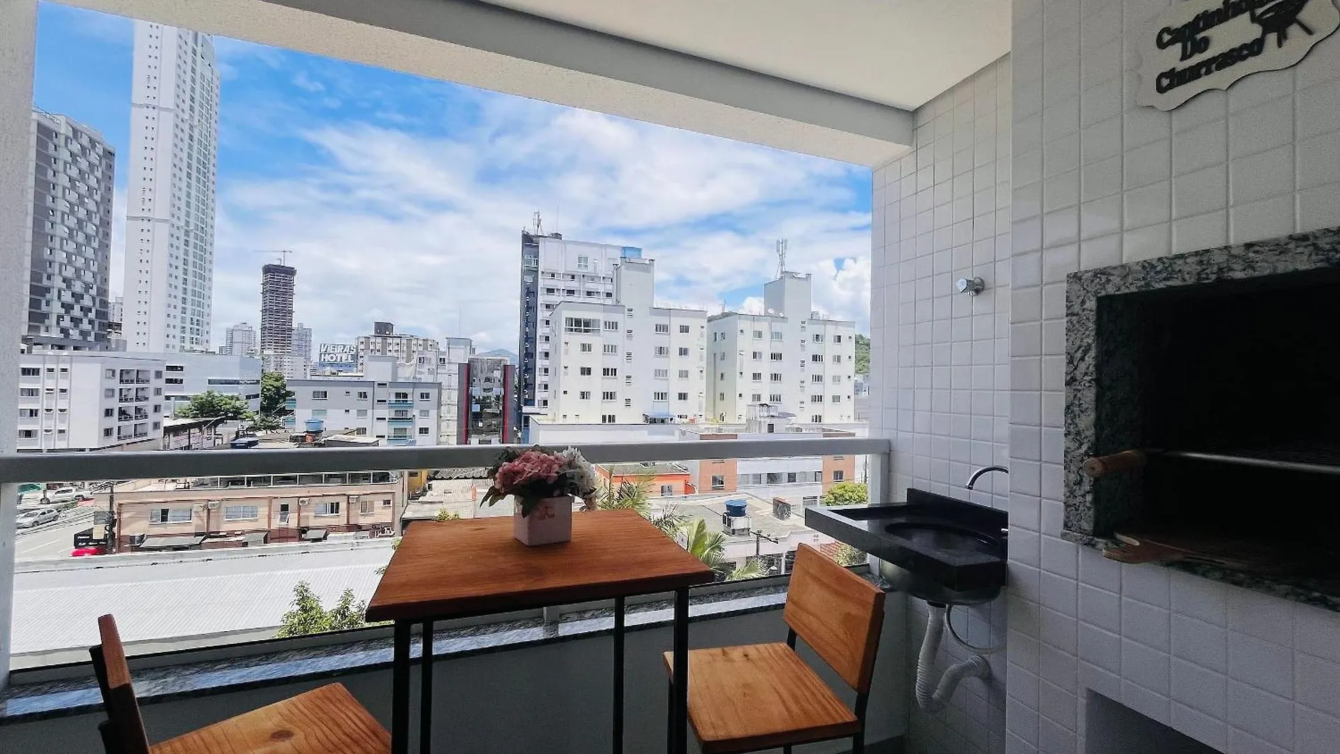 דירות Balneário Camboriú Curta!|194| Ape Tranquilo| Vista Montanhas & Cristo Luz